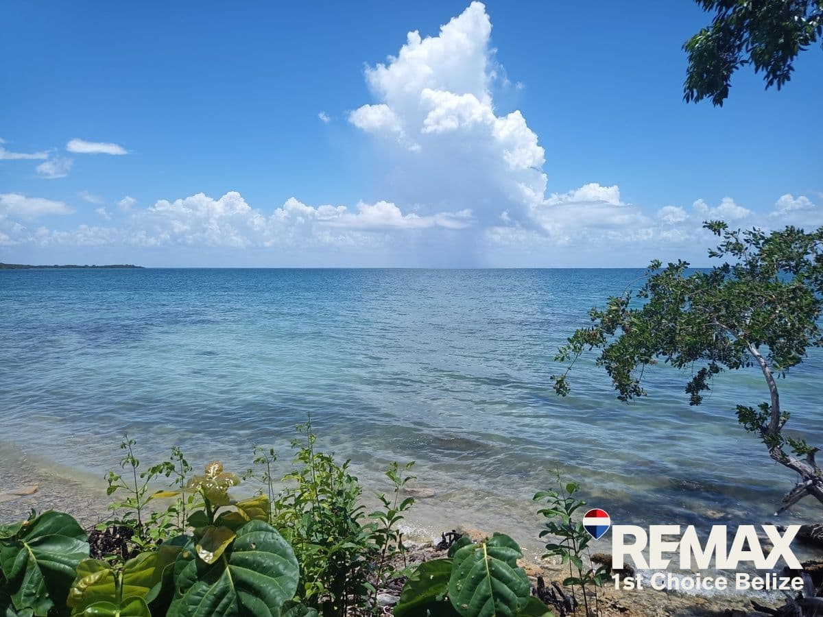 166 Ft Water-front Lot in Warree Bight