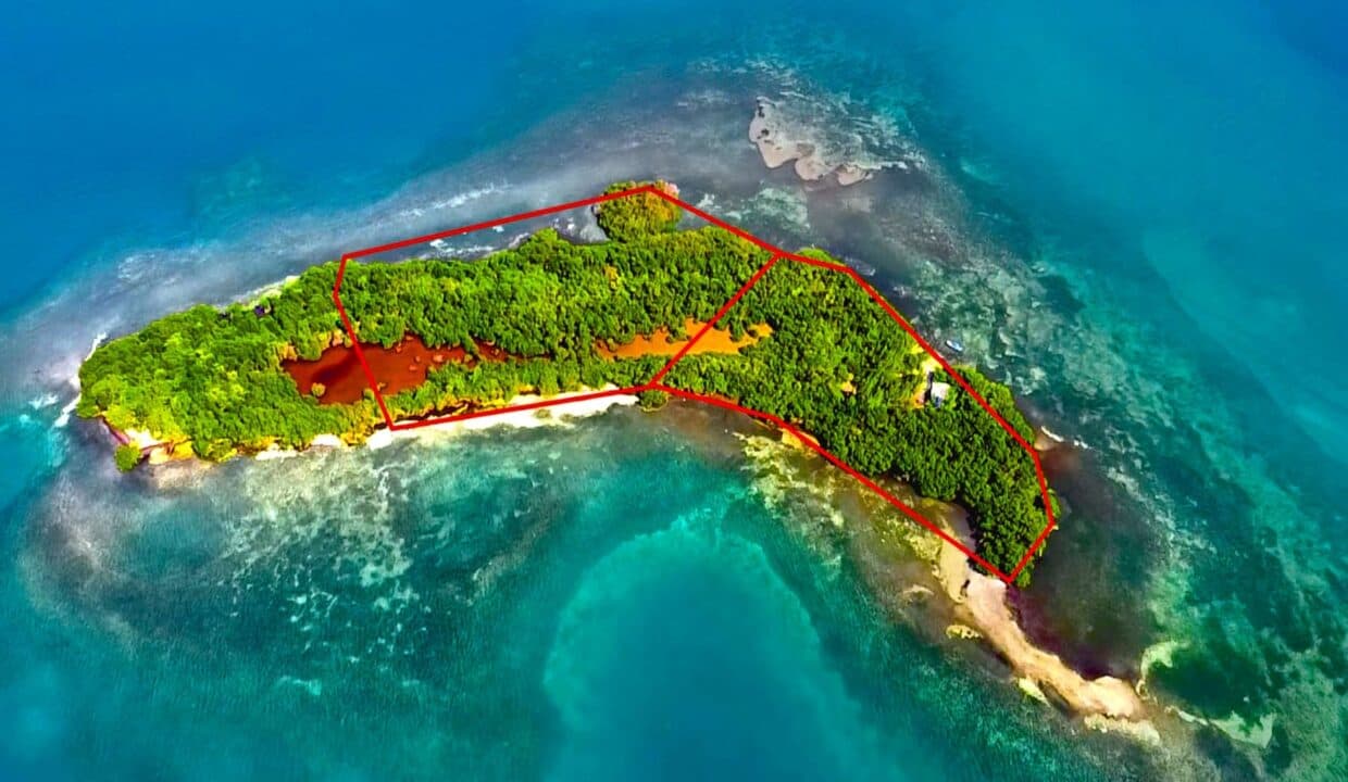 2 PARCELS PRIVATE ISLAND ON GRENNEL’S CAYE, BELIZE DISTRICT, BELIZE