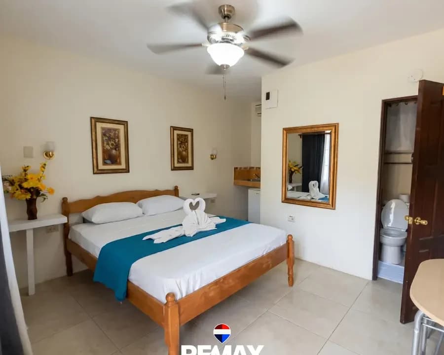 Bella Sombra Guest House – Belize City