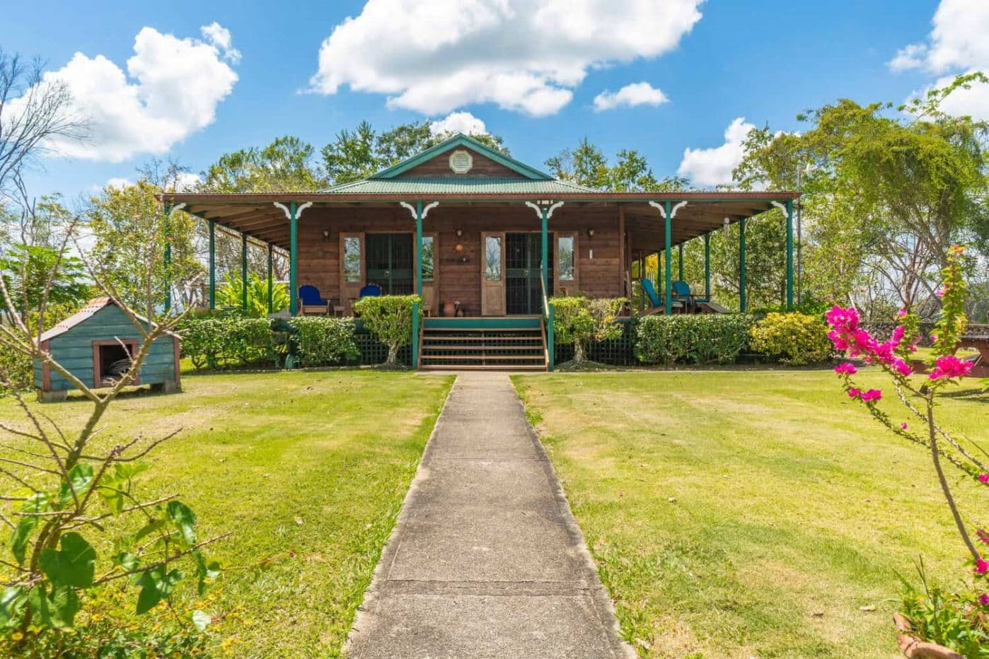San Ignacio Real Estate