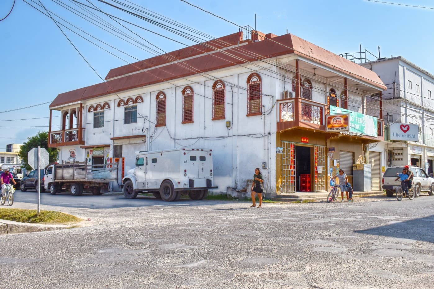 Commercial Building on Corner Lot, Corozal Town