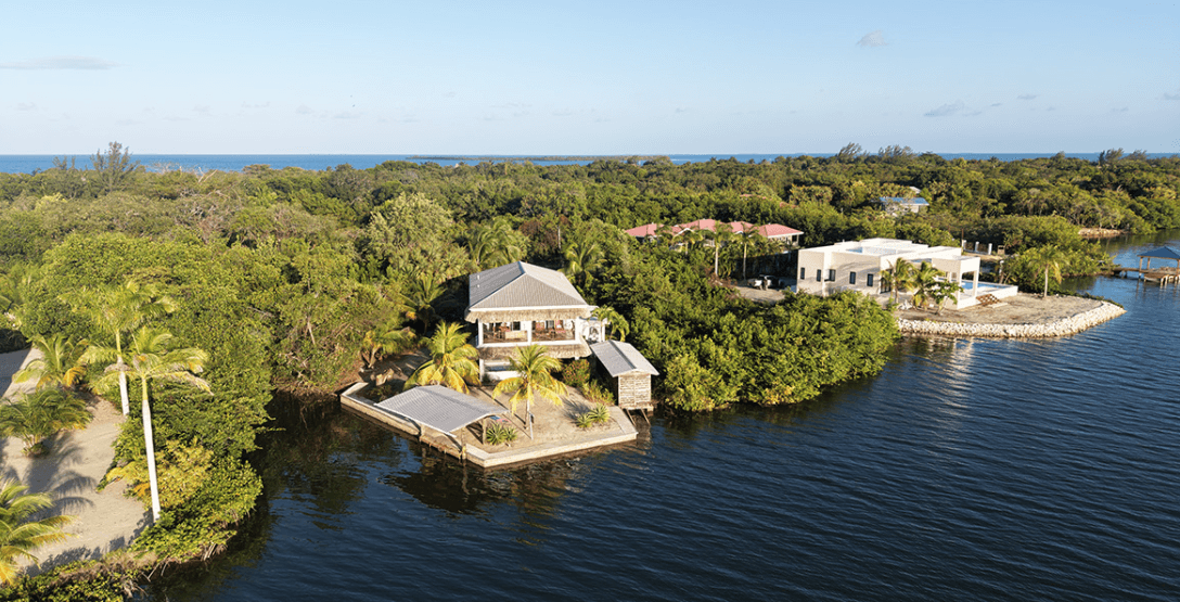 Exquisite 3 Bedroom Waterfront Home Maya Beach, Stann Creek