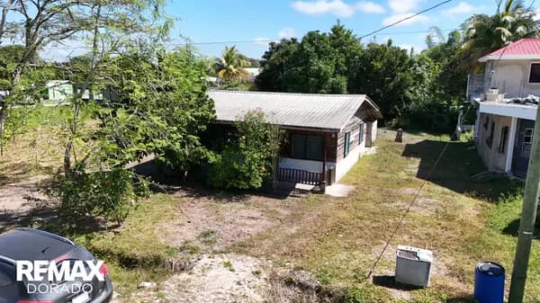 OPPORTUNITY IN SAN IGNACIO TOWN – Commerce St.