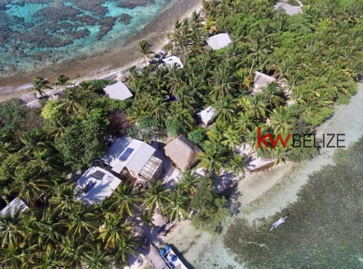 Glover's Reef Atoll, Long Caye, Belize City