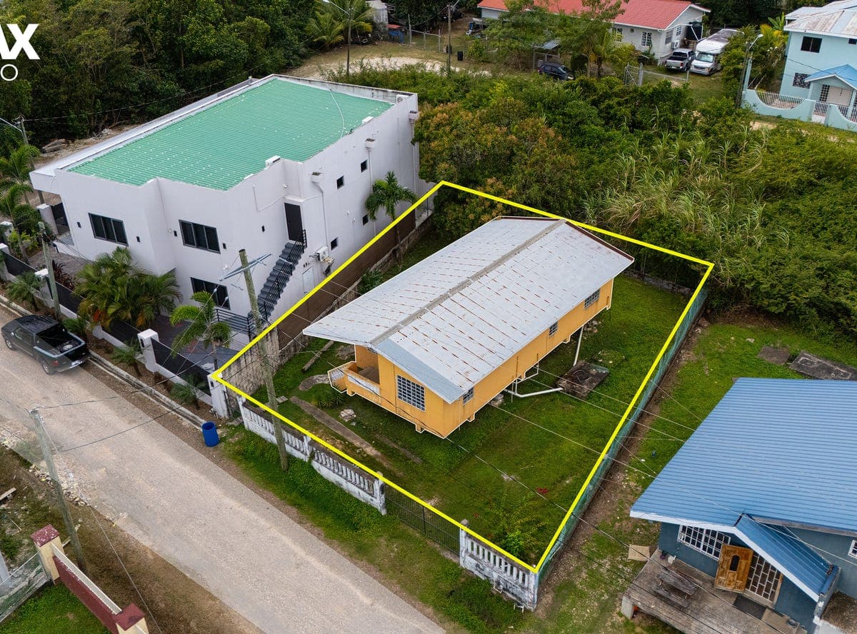 CARIBBEAN SHORES β BELIZE CITY, Belize City, Belize District, Belize City, Belize City