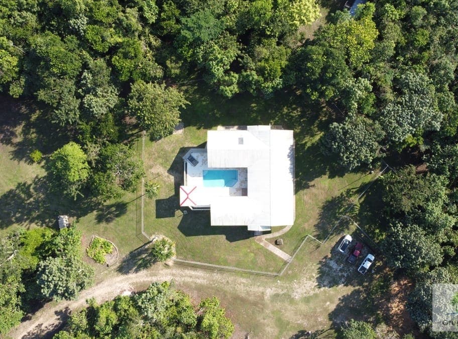 Cristo Rey, Cristo Rey, Cayo District