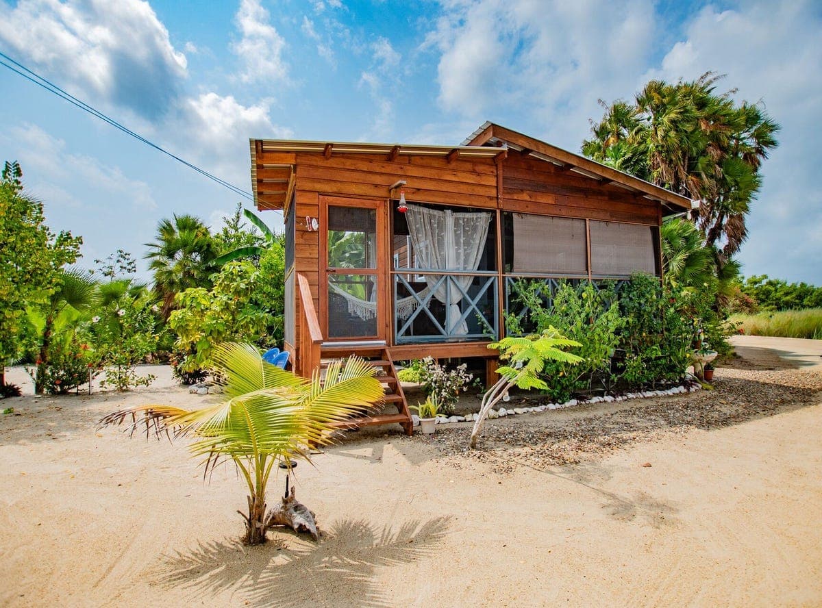 246 Caribbean, Placencia, Stann Creek District 1005
